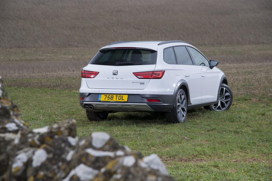  Seat Leon X-Perience 4Drive 2017 года  (UK) (фото 36 из 40)